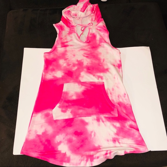 Tie-Dye Hooded Bathing suit cover up - Picture 2 of 3